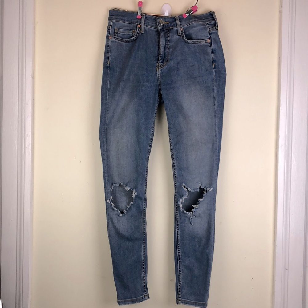 Urban Outfitters Free People High Rise Busted Knee Skinny Fit Blue Jeans - W 26